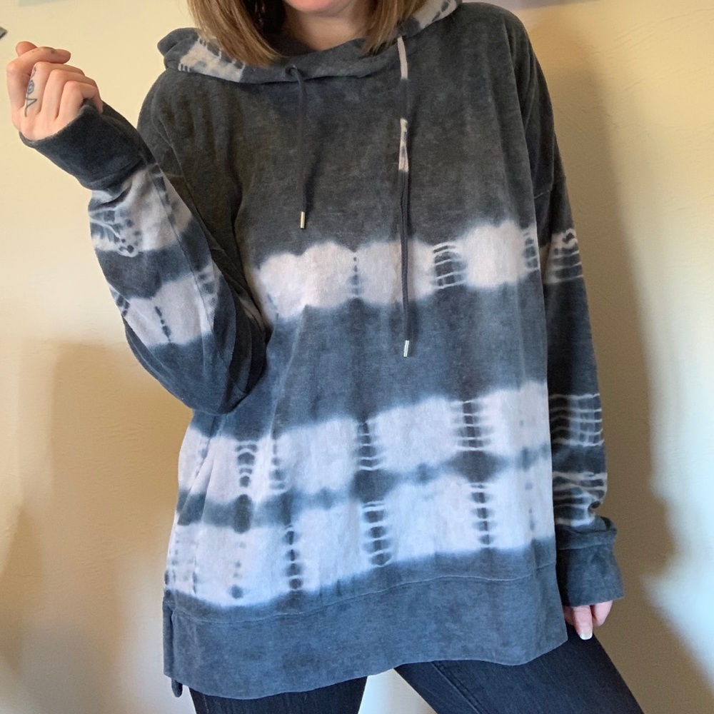 AE Tie Dye Oversized Hooded Sweatshirt